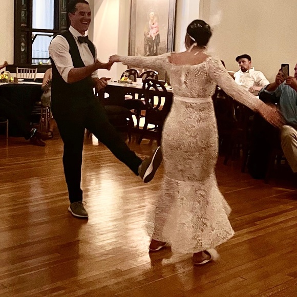 Vici white lace dress - Picture 3 of 5